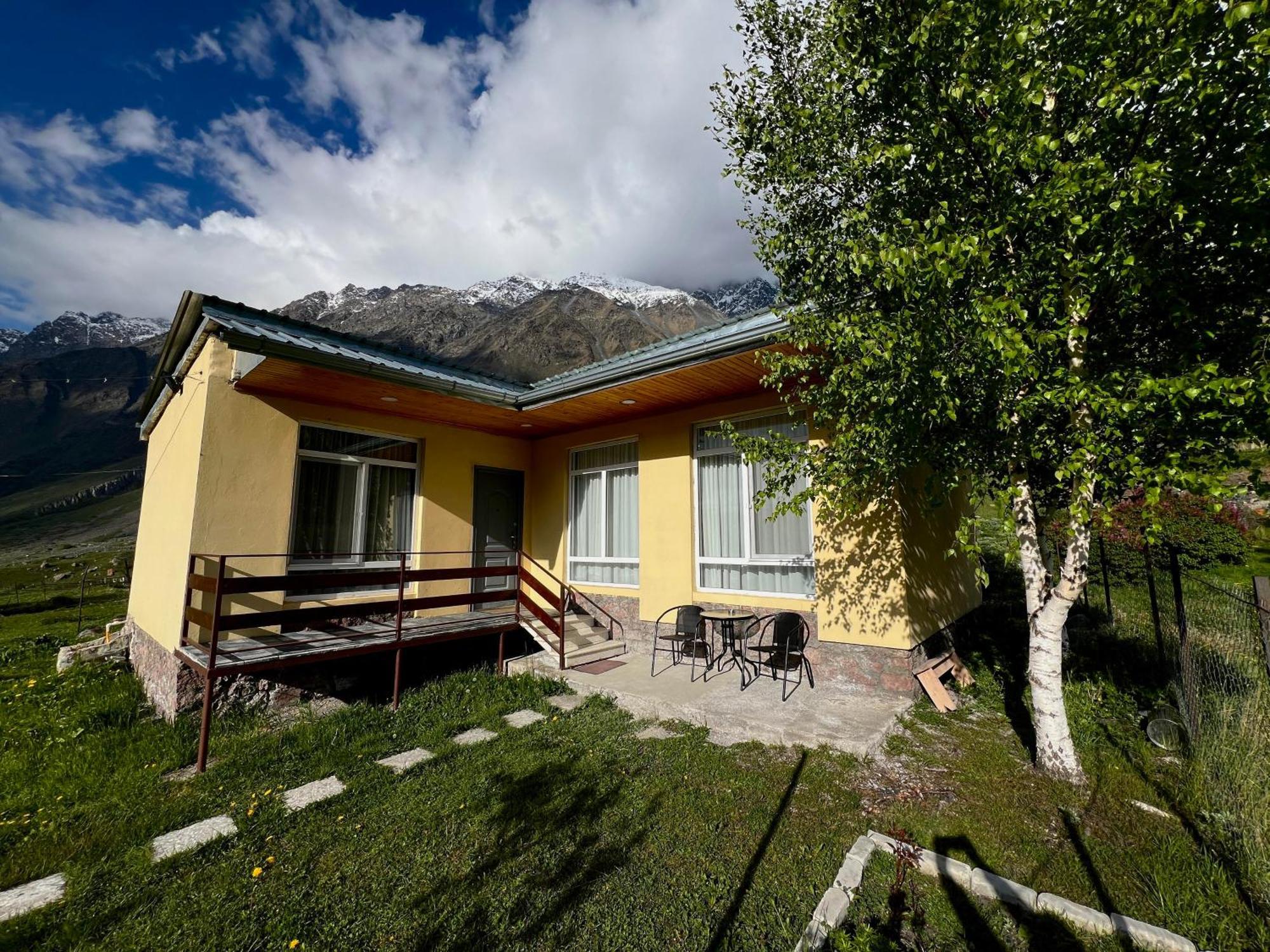 Mountain Kazbegi Apartment Exterior foto