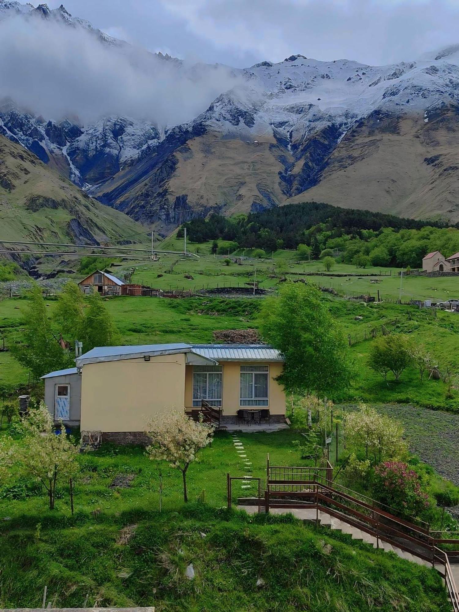 Mountain Kazbegi Apartment Exterior foto